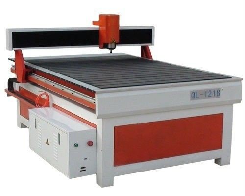 1500 واط الصناعية باستخدام الحاسب الآلي جهاز التوجيه الجدول حسب الطلب 3D الخشب باستخدام الحاسب الآلي آلة