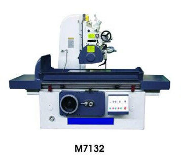 M71 عجلة رأس Cnc طاحونة أسطوانية عالية السرعة عالمية مع سرعة متغيرة