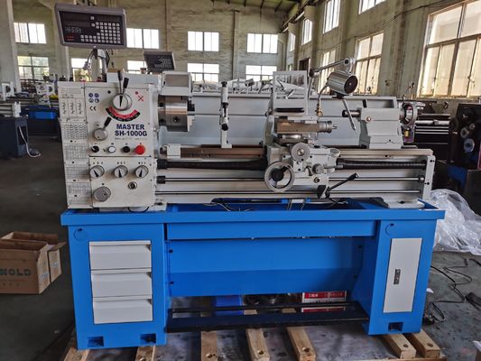 مخرطة معدنية أفقية CNC
