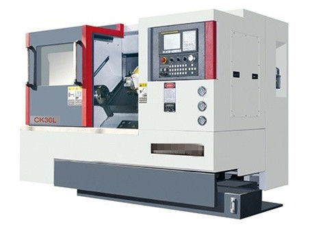 مخرطة معدنية كهربائية باستخدام الحاسب الآلي Mt6 مخرطة CNC عالية الدقة مع نظام التحكم في البرنامج